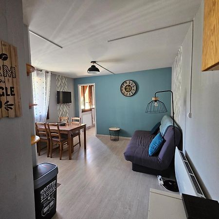 Appartement 1-4 Personnes, Residence "Le Belouga" Le Mont-Dore Exterior foto
